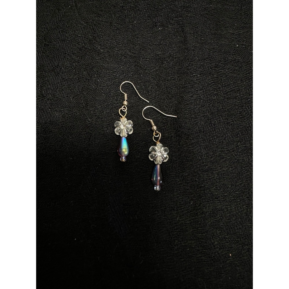 Glass Flower Drop Earrings Purple Iridescent Silver‎ Tone Floral - Picture 7 of 7